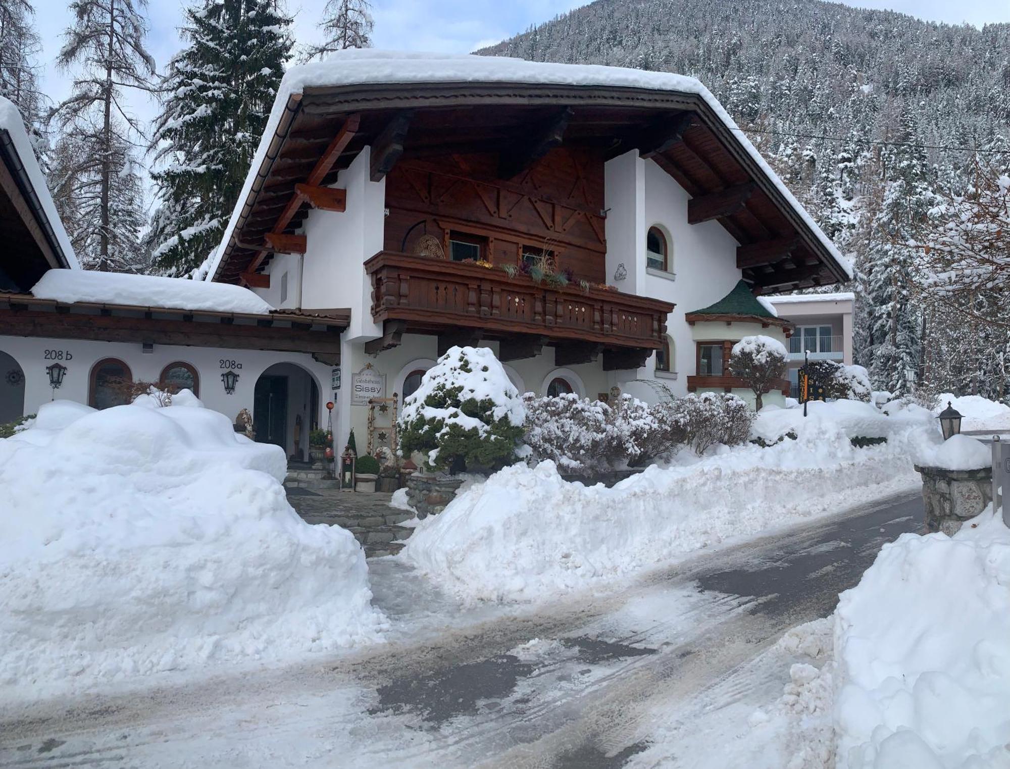 Gaestehaus Sissy Längenfeld Zewnętrze zdjęcie