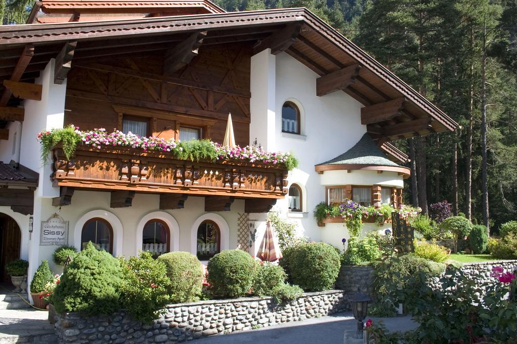 Gaestehaus Sissy Längenfeld Zewnętrze zdjęcie